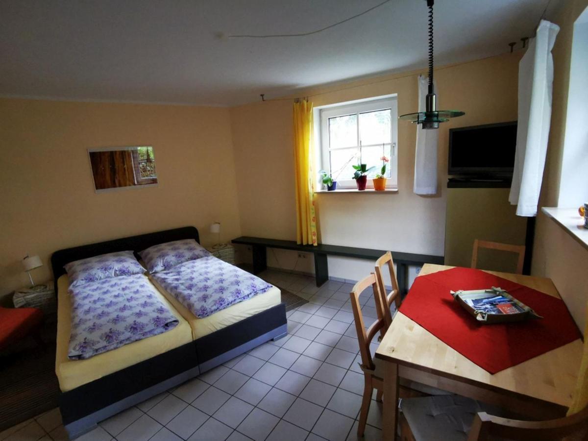 Ferienwohnung An Der Lottenquelle Veimar Exterior foto